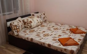 apartament 2 camere semidecomandat LA GICU