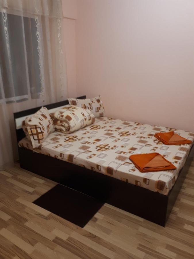 apartament 2 camere semidecomandat LA GICU Sulina Exterior foto