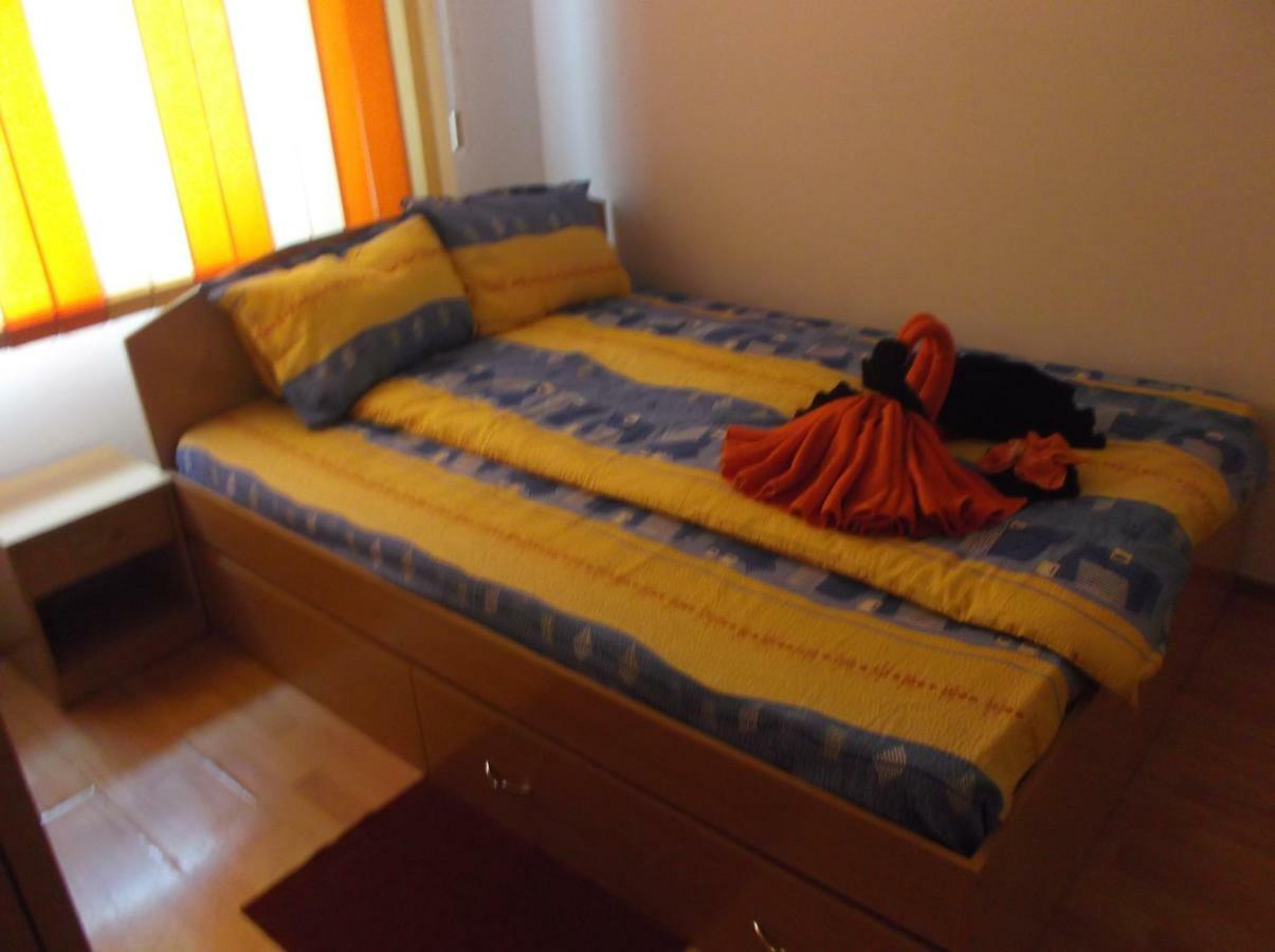 apartament 2 camere semidecomandat LA GICU Sulina Exterior foto